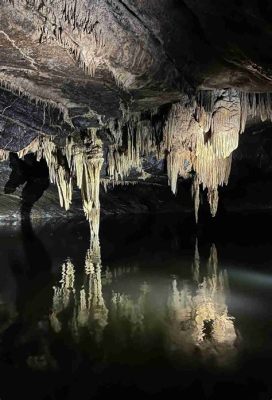 Le Grotte di Ma'anshan: Un tesoro nascosto tra stalattiti e storie millenarie!