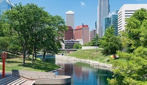 Il Museo d'Arte di Omaha: Un gioiello nascosto per gli amanti dell'arte e della storia!